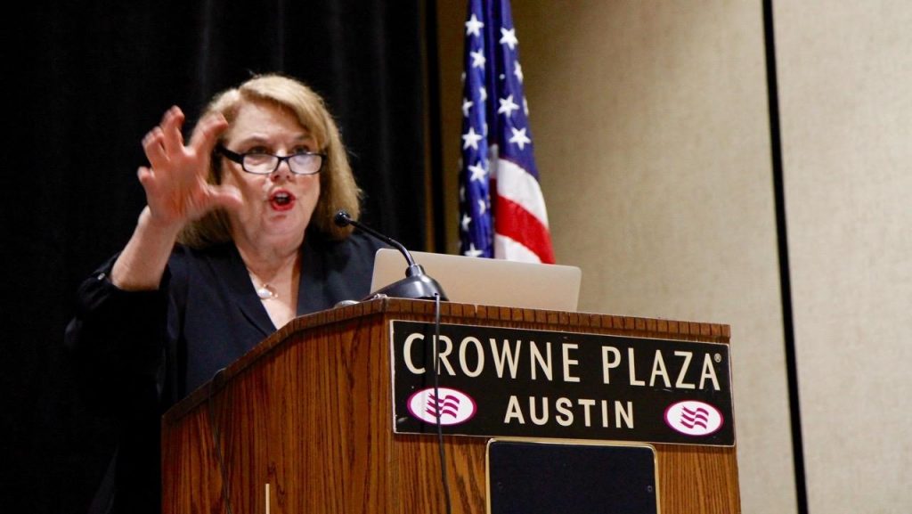 Dr. Christine Roman-Lantzy stresses the importance of using brain-friendly CVI strategies at Texas Focus 2018